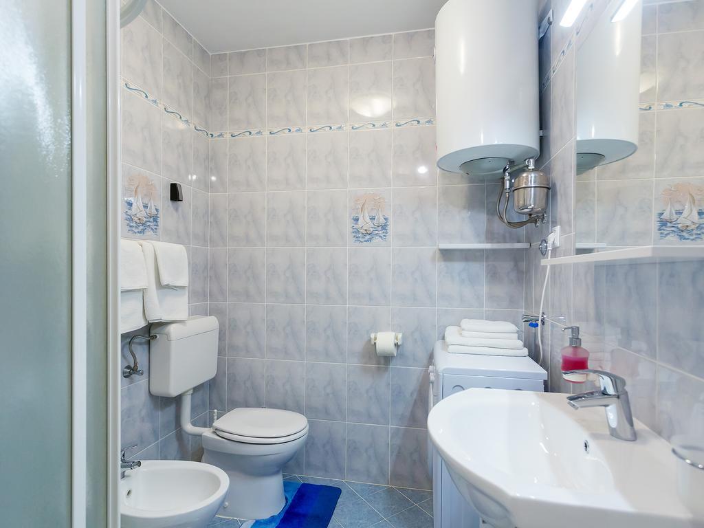 Apartment Ivana,Mali Maj Porec Luaran gambar